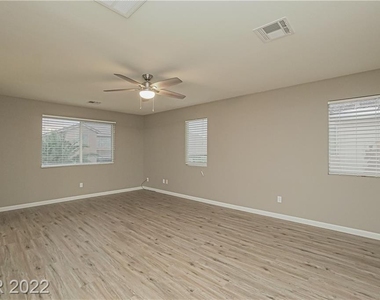 6021 Valley Flower Street - Photo Thumbnail 16