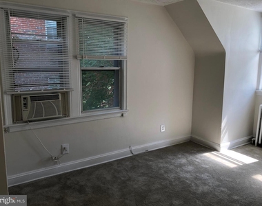 8009 Garland Ave #4 - Photo Thumbnail 9