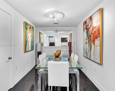 900 Biscayne Blvd - Photo Thumbnail 3