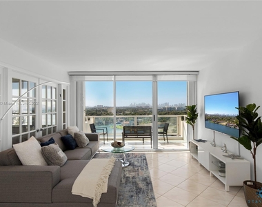 5161 Collins Ave - Photo Thumbnail 13