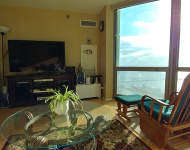 195 N Harbor Drive - Photo Thumbnail 6