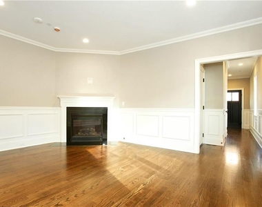 150 Woodside Avenue - Photo Thumbnail 2