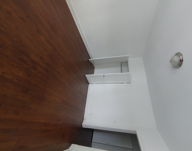 1703 W North Shore Ave - Photo Thumbnail 3