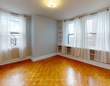 21 Beacon St - Photo Thumbnail 1