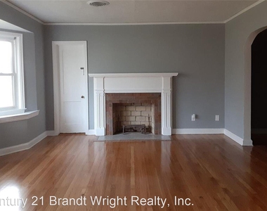 2788 Brevard Avenue - Photo Thumbnail 1