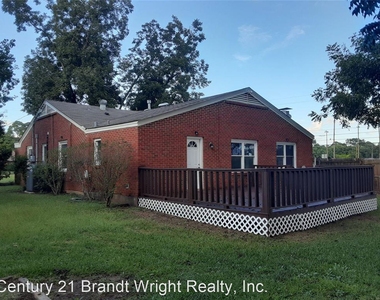 2788 Brevard Avenue - Photo Thumbnail 16