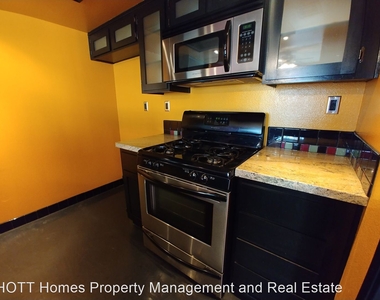 2260 North Towne Ave, Unit 3 - Photo Thumbnail 13