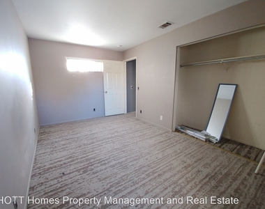 2260 North Towne Ave, Unit 3 - Photo Thumbnail 26