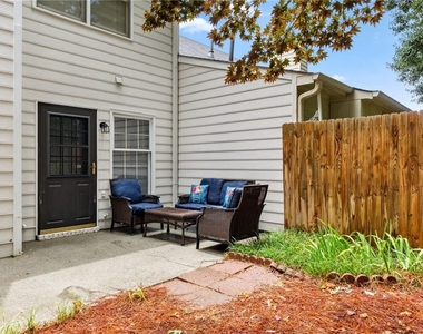 1166 Magnolia Way Se - Photo Thumbnail 24