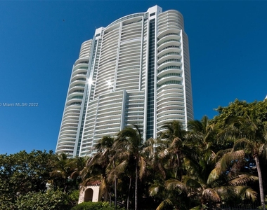 1643 Brickell Ave - Photo Thumbnail 26