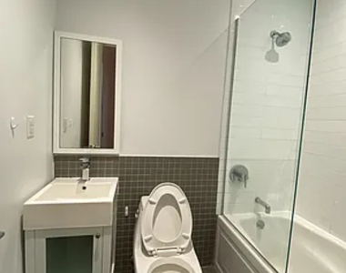 125 Lefferts Place - Photo Thumbnail 6