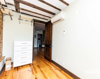 1467 Bedford Avenue - Photo Thumbnail 5