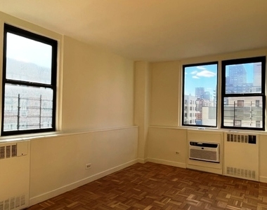 435 East 79th Street, 12P - Photo Thumbnail 10