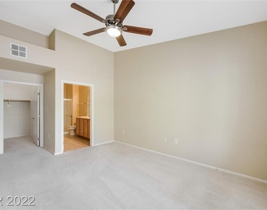 3325 Cactus Shadow Street - Photo Thumbnail 14