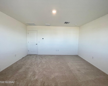 12854 N Peony Drive - Photo Thumbnail 37