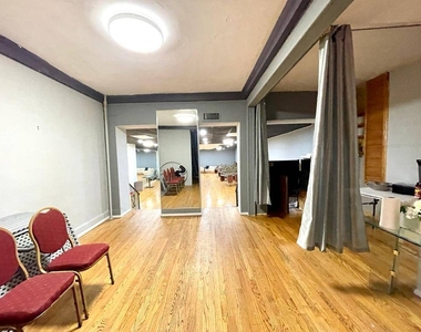 75-47 Metropolitan Avenue - Photo Thumbnail 6