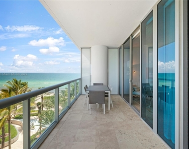 6799 Collins Ave - Photo Thumbnail 3