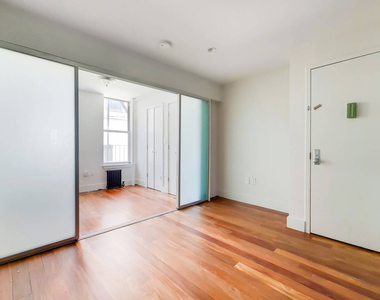 163 Ludlow St - Photo Thumbnail 4