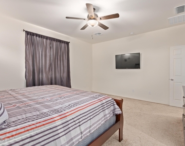 6931 W Golden Lane - Photo Thumbnail 25