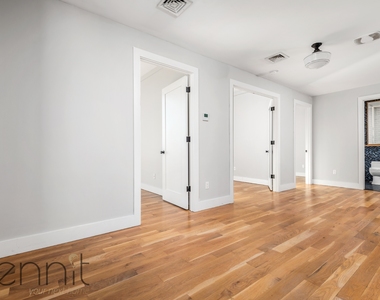 31 Debevoise Street - Photo Thumbnail 10