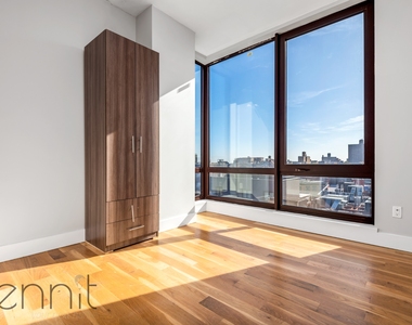 31 Debevoise Street - Photo Thumbnail 5