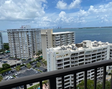 1450 Brickell Bay Dr - Photo Thumbnail 34