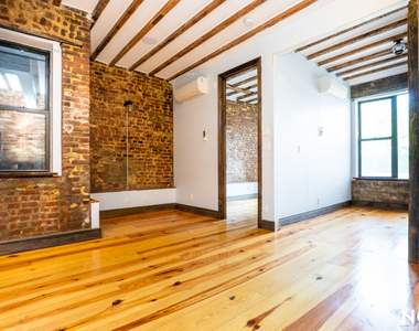 1467 Bedford Avenue - Photo Thumbnail 9