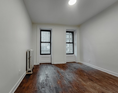 162 East 33rd Street - Photo Thumbnail 4