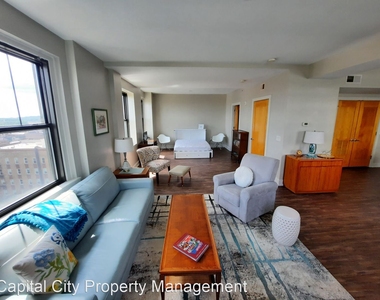 400 Walnut St Unit 1004 - Photo Thumbnail 2