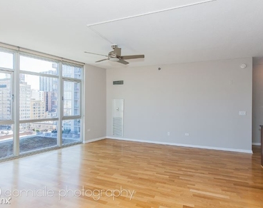 1134 W Granville Ave Unit 815 - Photo Thumbnail 9