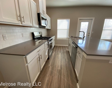 2641 Cedar Tree Road Unit A - Photo Thumbnail 12