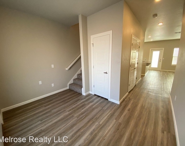 2641 Cedar Tree Road Unit A - Photo Thumbnail 2