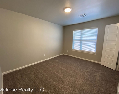 2641 Cedar Tree Road Unit A - Photo Thumbnail 37