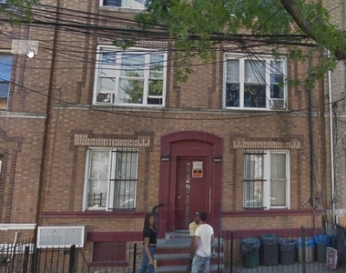 38 Lincoln Avenue - Photo Thumbnail 0