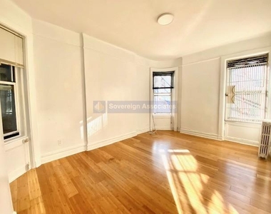 936 West End Avenue - Photo Thumbnail 6