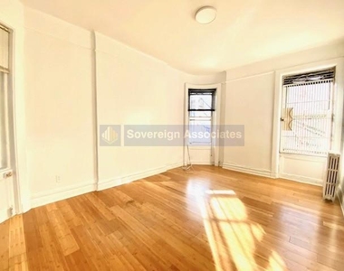 936 West End Avenue - Photo Thumbnail 1