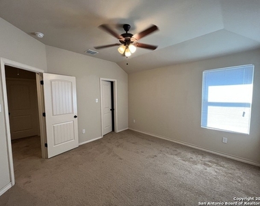 6019 Karly Way - Photo Thumbnail 13