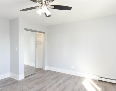 6201 N. Kenmore, Unit 405 - Photo Thumbnail 14