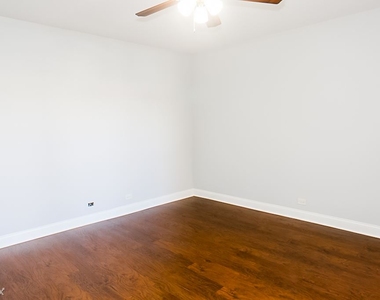 3635 W. Dickens, Unit 4b - Photo Thumbnail 11