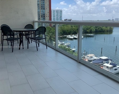 17050 N Bay Rd Apt 804 - Photo Thumbnail 12