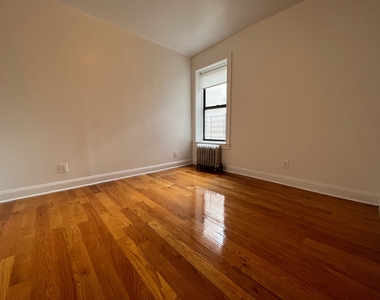 647 West 172nd Street - Photo Thumbnail 4