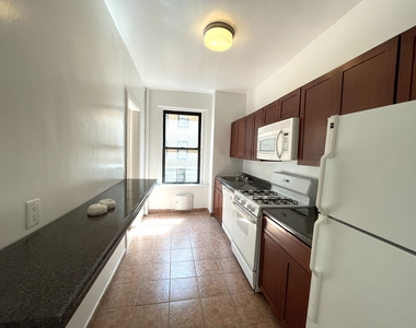 867 West 181st Street - Photo Thumbnail 2