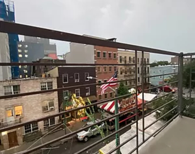 24 Havemeyer Street - Photo Thumbnail 7
