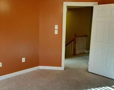 1505 Rutland Way - Photo Thumbnail 21