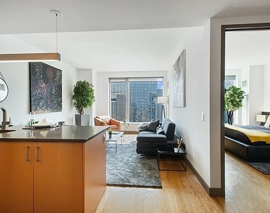 8 Spruce Street - Photo Thumbnail 0