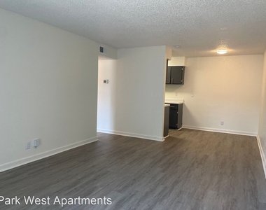 11845 West Ave - Photo Thumbnail 38