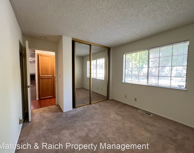 3241 Heather Ridge Ct. - Photo Thumbnail 13