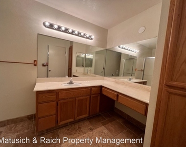 3241 Heather Ridge Ct. - Photo Thumbnail 11