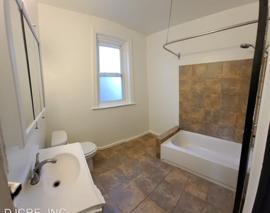 5923 Cobbs Creek Pkwy - Photo Thumbnail 9