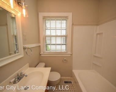 1815 Lyndale Ave - Photo Thumbnail 16